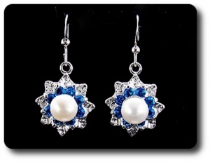 24x3mm Blue Sapphire & Pearl Pendant Earrings Set