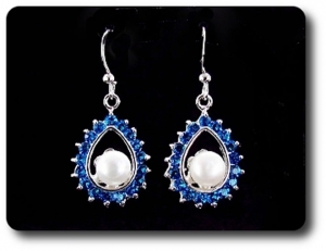 41x3mm Blue Sapphire & Pearl Pendant Earrings Set