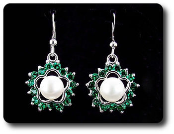 45x3mm Green Emerald & Pearl Pendant Earrings Set