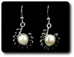 36x3mm Black Sapphire & Pearl Pendant Earrings Set