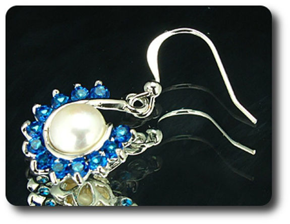 36x3mm Blue Sapphire & Pearl Pendant Earrings Set