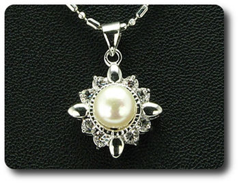 24x3mm White Topaz & Pearl Pendant Earrings Set