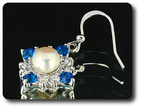 36x3mm Blue Sapphire & Pearl Pendant Earrings Set