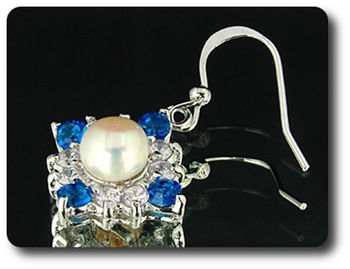 36x3mm Blue Sapphire & Pearl Pendant Earrings Set