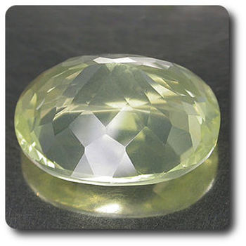 6.73 cts ORTHOSE FELDSPATH JAUNE. VS