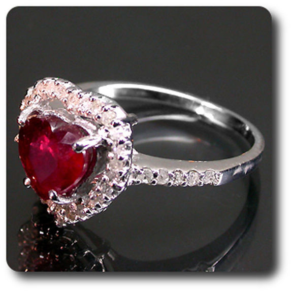 RUBY & DIAMOND RING