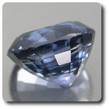 1.35 cts SPINELLE BLEU . VS