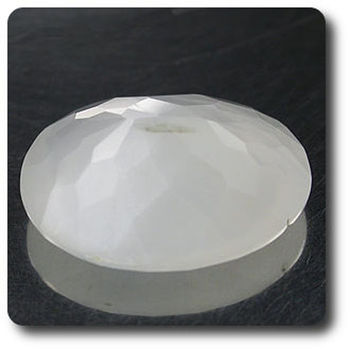 5.78CT. NATURAL MOONSTONE . SI1