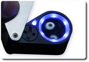 10X TRIPLET Gem LOUPE + LED & UV LIGHT