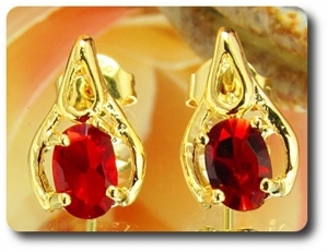 BOUCLES D'OREILLE RUBIS