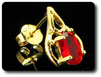 BOUCLES D'OREILLE RUBIS