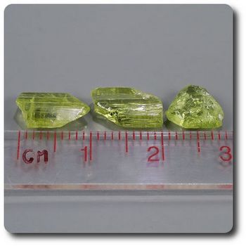 5.07 carats 3 pcs. CRISTAL DE  CHRYSOBERYL