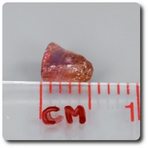 0.78 carats CRISTAL DE SAPHIR