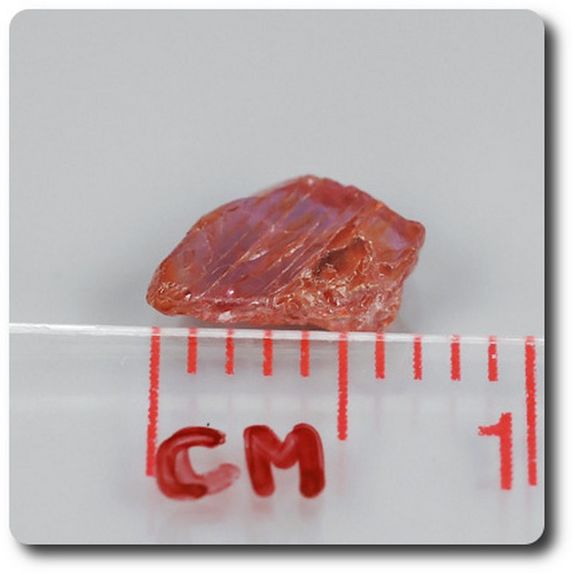 0.89 carats CRISTAL DE SAPHIR