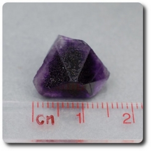 10.63 carats CRISTAL D' AMETHYSTE