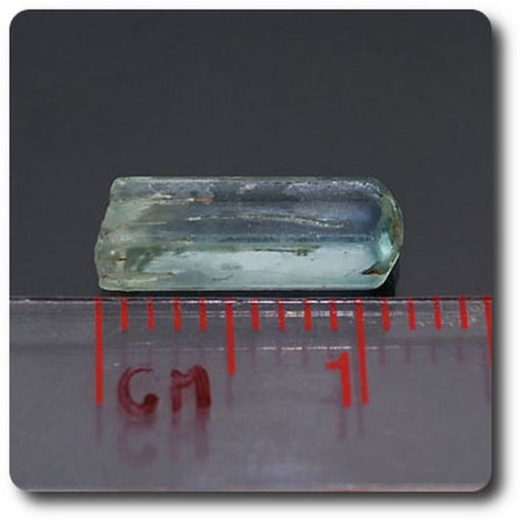 1.55 carats CRISTAL D'AIGUE-MARINE