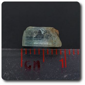 1.96 carats CRISTAL D'AIGUE-MARINE