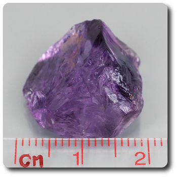 23.31  carats CRISTAL D' AMETHYSTE