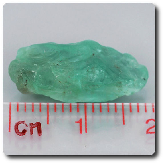 8.61 carats CRISTAL D'APATITE