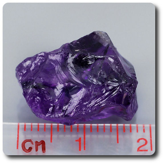 17.28 carats CRISTAL D' AMETHYSTE