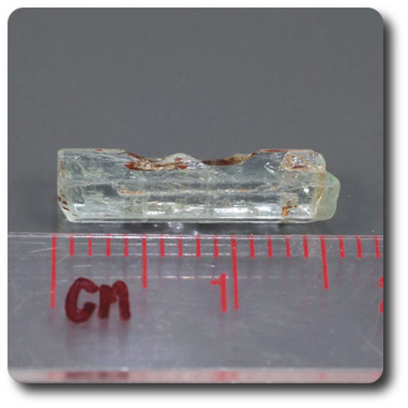 1.97 carats CRISTAL D'AIGUE-MARINE