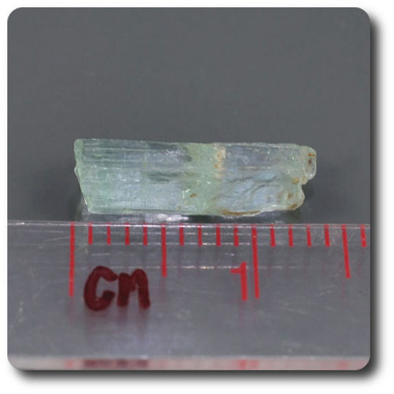 2.18 carats CRISTAL D'AIGUE-MARINE