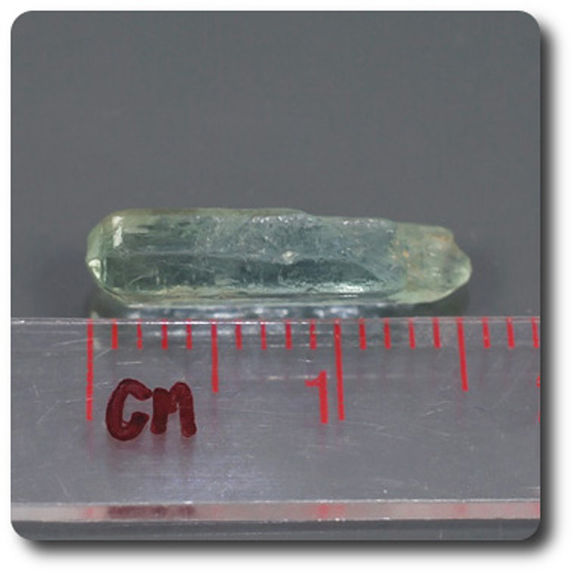 2.29 carats CRISTAL D'AIGUE-MARINE