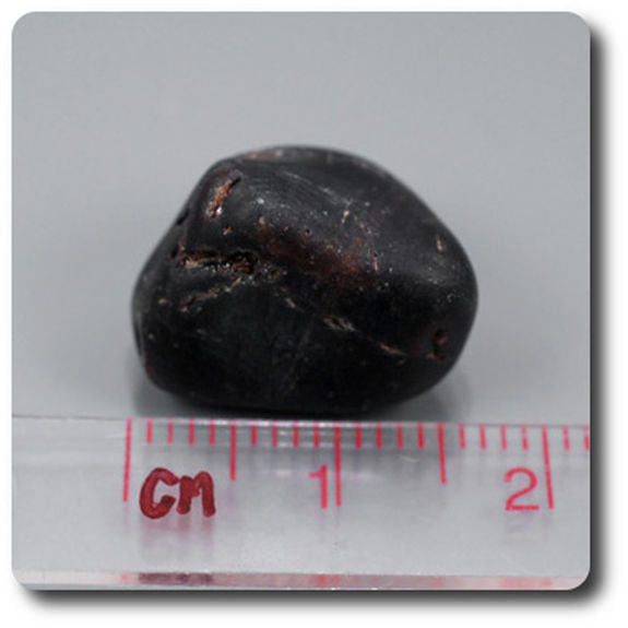 26.99 carats GRENAT ALMANDIN