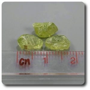 5.13 cts 3 pcs. CHRYSOBERYL CRYSTAL