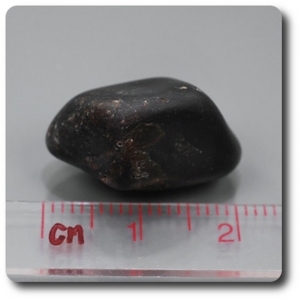 32.25 carats GRENAT ALMANDIN