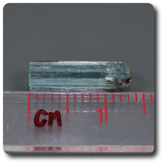 1.56 carats CRISTAL D'AIGUE-MARINE