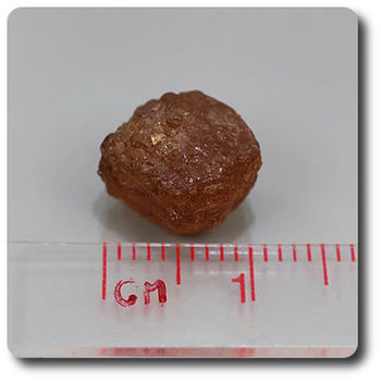 8.21 carats GRENAT HESSONITE