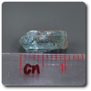 1.99 carats CRISTAL D'AIGUE-MARINE