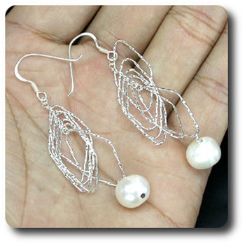 BOUCLES D'OREILLE PERLE