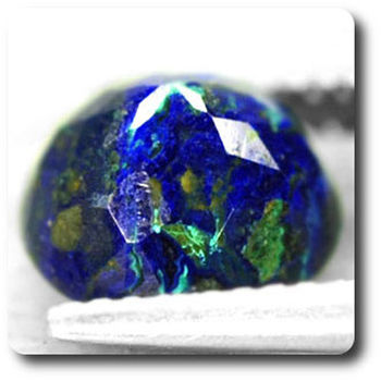 3.07 CT.  MALACHITE AZURITE