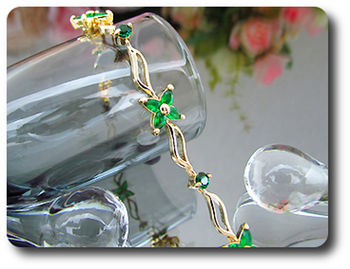 20x5-4 mm Green Emerald Bracelet