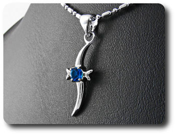 4 mm Blue Sapphire Pendant