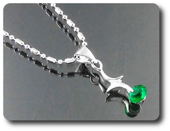 4 mm Green Emerald Pendant