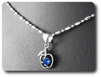 4 mm Blue Sapphire Pendant