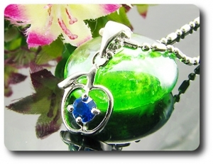 4 mm Blue Sapphire Pendant