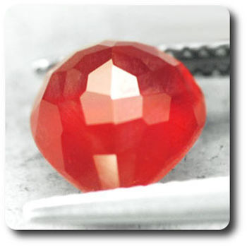 2.52 CT. NATURAL ORANGE CARNELIAN. VVS1