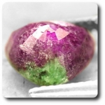 4.05 cts  RUBIS ZOISITE ANYOLITE