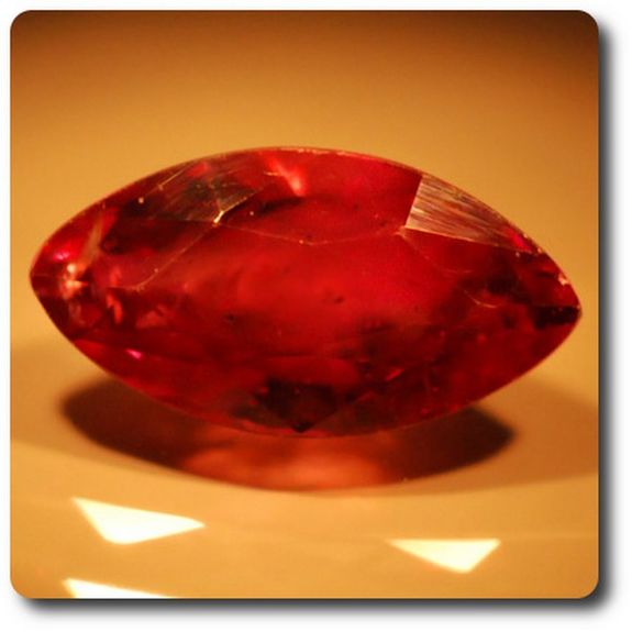 1.50 cts SAPHIR COULEUR CHANGEANTE . VS2