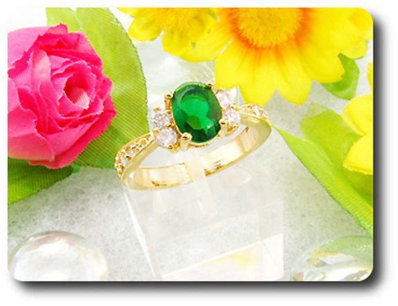 8 mm Green Emerald Ring