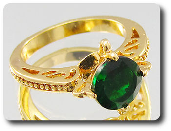 8 mm Green Emerald Ring