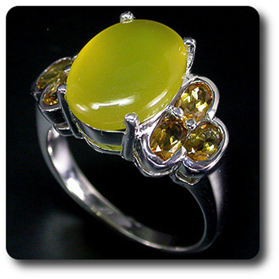 YELLOW DYED CHALCEDONY & CITRINE RING
