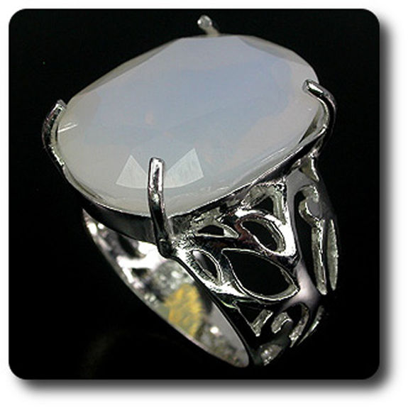 BAGUE OPALE