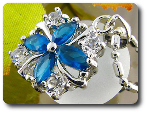 4x6 mm Blue Sapphire Pendant