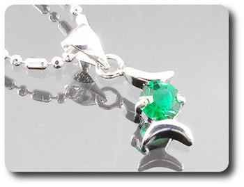 5 mm Green Emerald Pendant