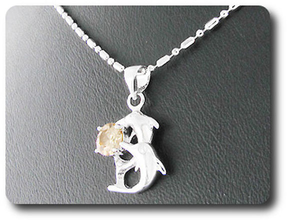 6 mm Orange Sapphire Pendant